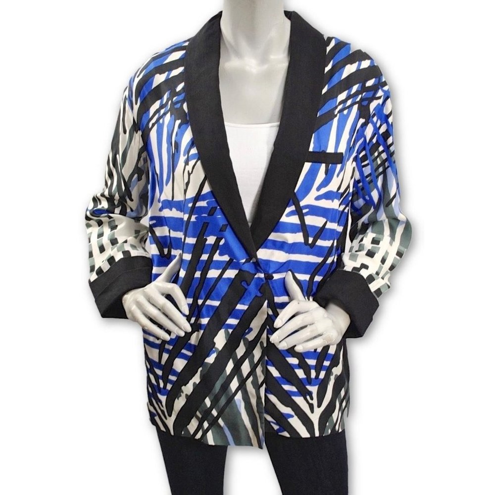 Giada Forte Resort Button Shawl Collar Boxy Jacket Black/Blue Print MSRP $870